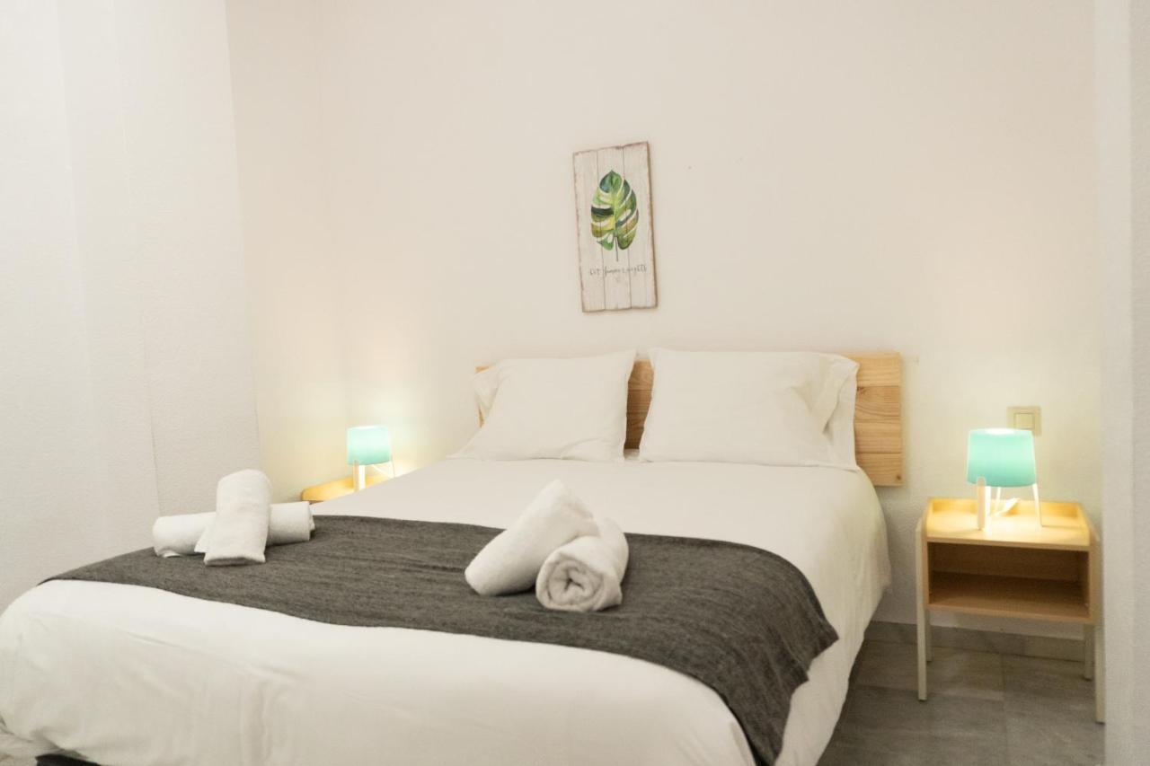 123 Calle San Vicente Appartement Séville